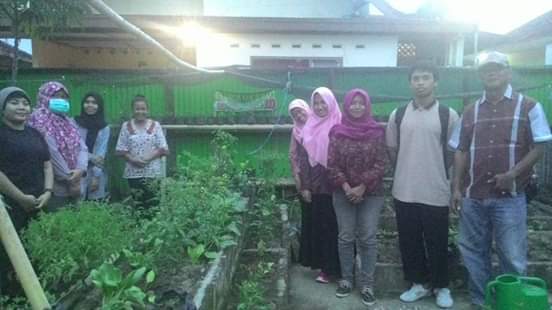 Tempat budidaya tanaman sayur hidroponik oleh Kelompok Tani Gemahripah yang berlokasi di RW 9 Kelurahan Bausasran. 
